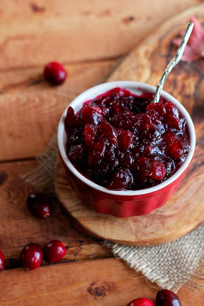 Easy Homemade Cranberry Sauce » I LOVE VEGAN