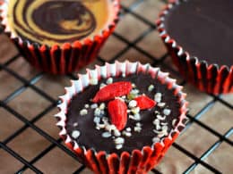 5 Ingredient Coconut Oil Chocolate Peanut Butter Cups I Love Vegan