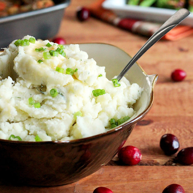 Dill Mashed Potatoes - ilovevegan.com