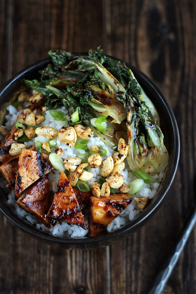 Pulo Grilled Tofu Bowl with Baby Bok Choy & Cashews » I LOVE VEGAN